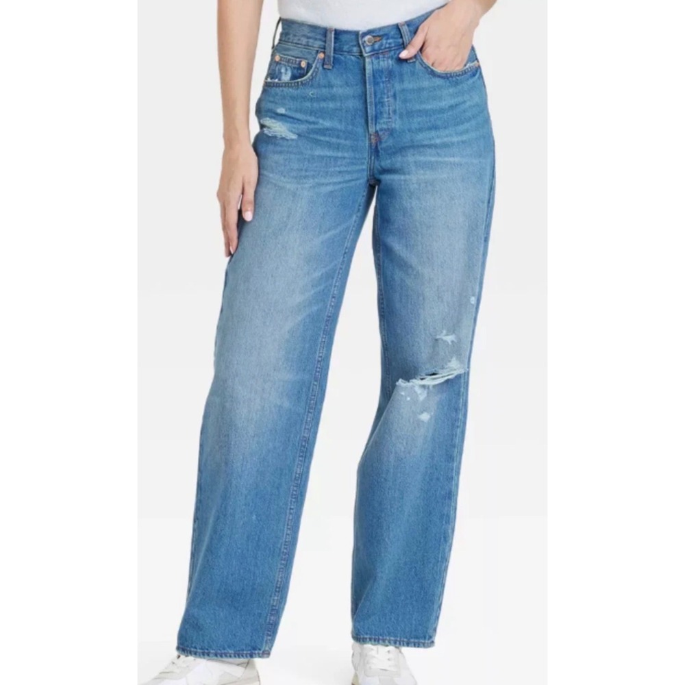 Universal Thread 90s Baggy Jeans Womens 6 Medium Wash Distressed Button Fly New